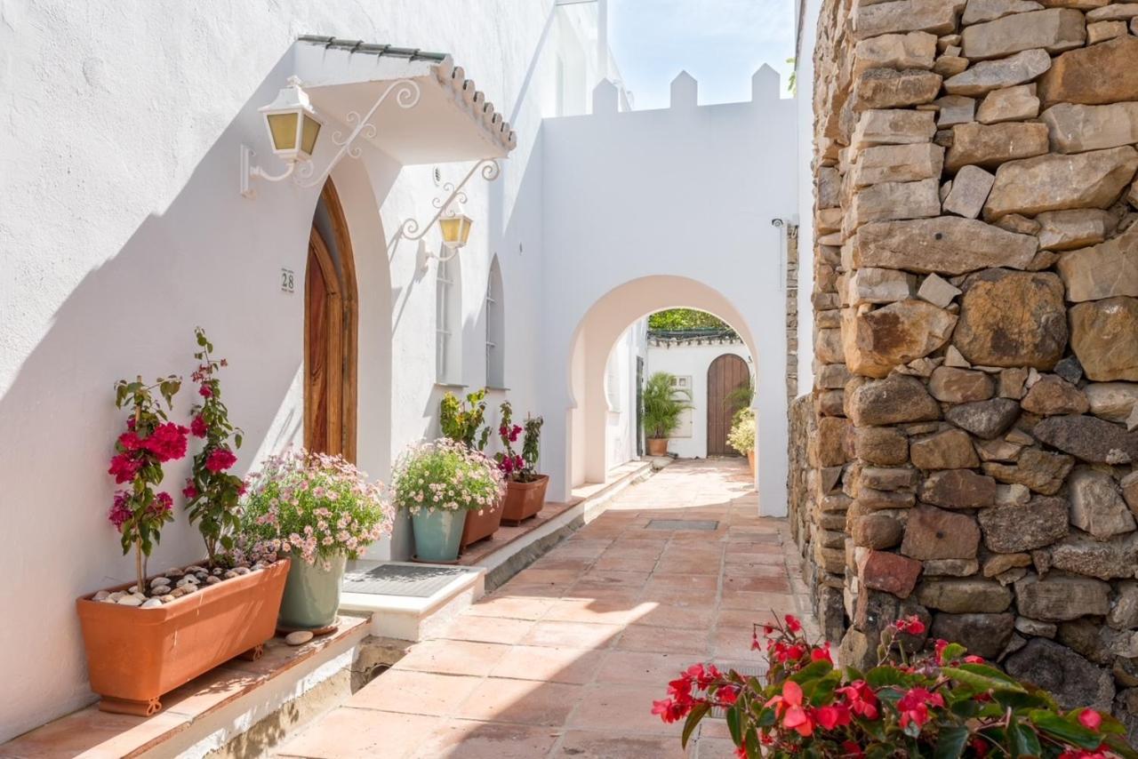 Oasis Beachfront Golden Mile * Marbella